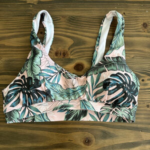 Women's Pink Lily Pink Green Tropical Leaf Bikini Top M Pool Beach Resortwear